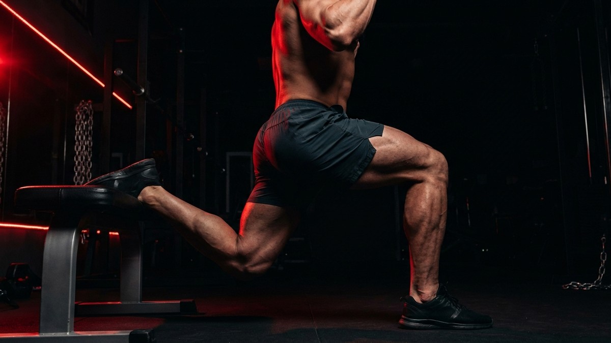 Bulgarian Split Squat: Complete Guide to Form, Benefits & Programming